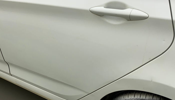 2011 Hyundai Verna FLUIDIC 1.4 VTVT, CNG, Manual, 37,023 km, Rear left door - Slightly dented