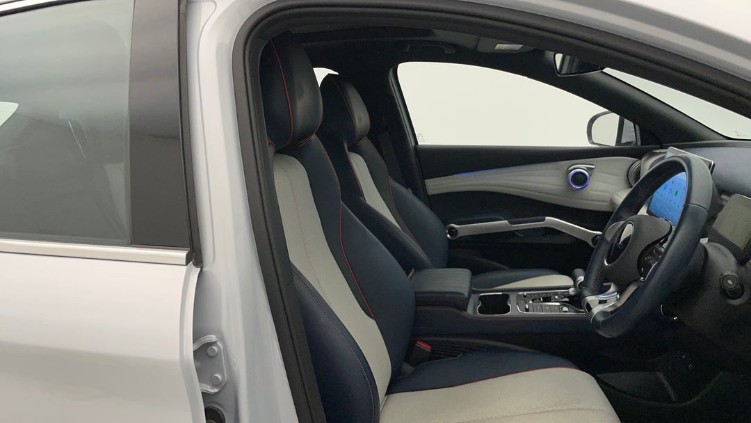 2023 Byd Atto 3 Extended Range, Automatic, 17871 km, Right Side Front Door Cabin View