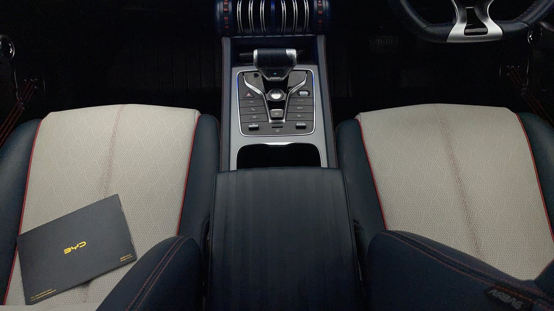 2023 Byd Atto 3 Extended Range, Automatic, 17871 km, Center Console