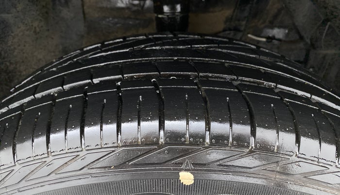 2019 Maruti Vitara Brezza ZDI PLUS, Diesel, Manual, 41,265 km, Right Front Tyre Tread