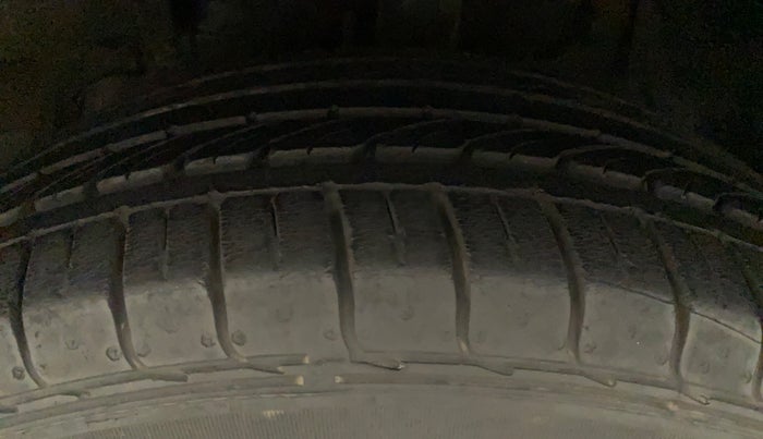 2018 Tata NEXON XM PETROL, Petrol, Manual, 13,664 km, Left Front Tyre Tread