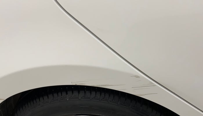 2016 Hyundai Verna 1.6 VTVT SX AT, Petrol, Automatic, 26,786 km, Right quarter panel - Minor scratches