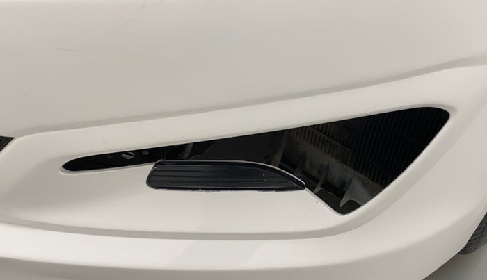 2016 Hyundai Verna 1.6 VTVT SX AT, Petrol, Automatic, 26,786 km, Left fog light - Cover missing