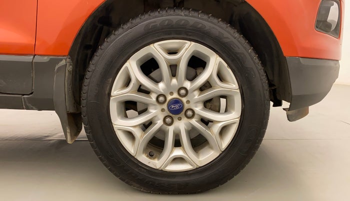 2014 Ford Ecosport TITANIUM 1.5L DIESEL, Diesel, Manual, 83,714 km, Right Front Wheel