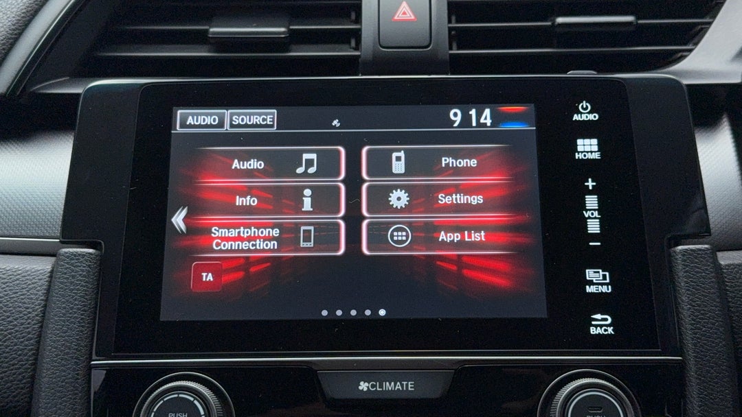 2018 Honda Civic Vti, Automatic, 147398 km, Infotainment System