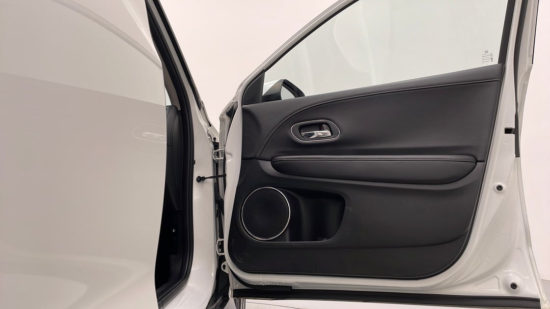 2018 Honda HR-V Vti-l, Automatic, 57818 km, Speaker View