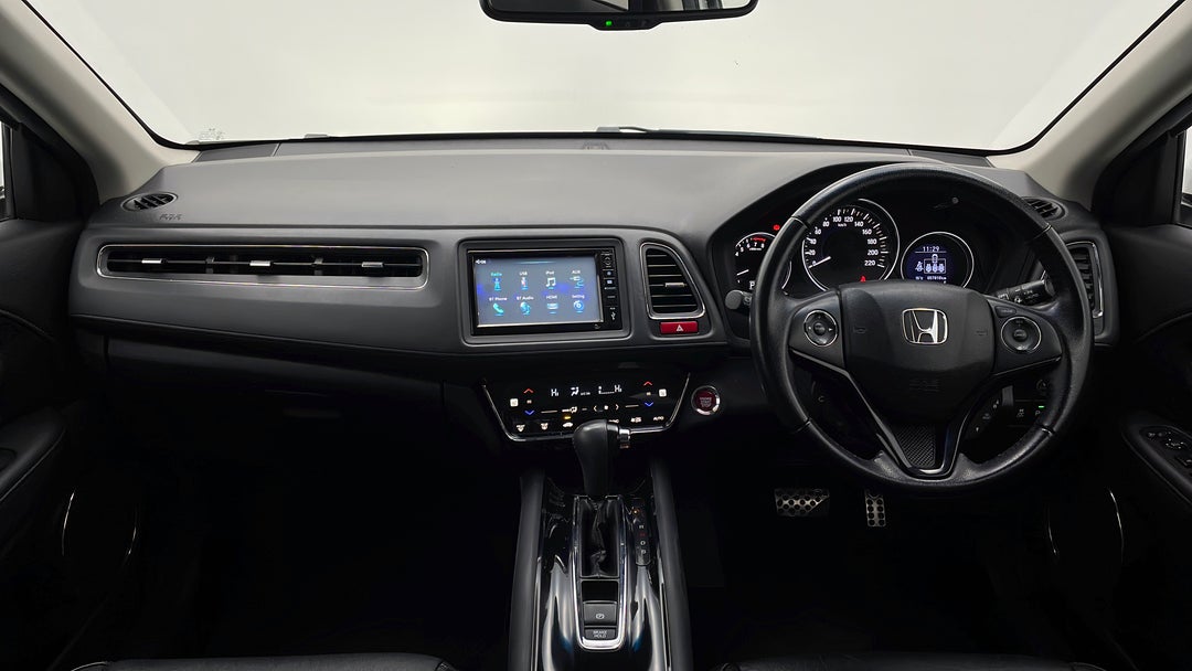 2018 Honda HR-V Vti-l, Automatic, 57818 km, Dashboard View