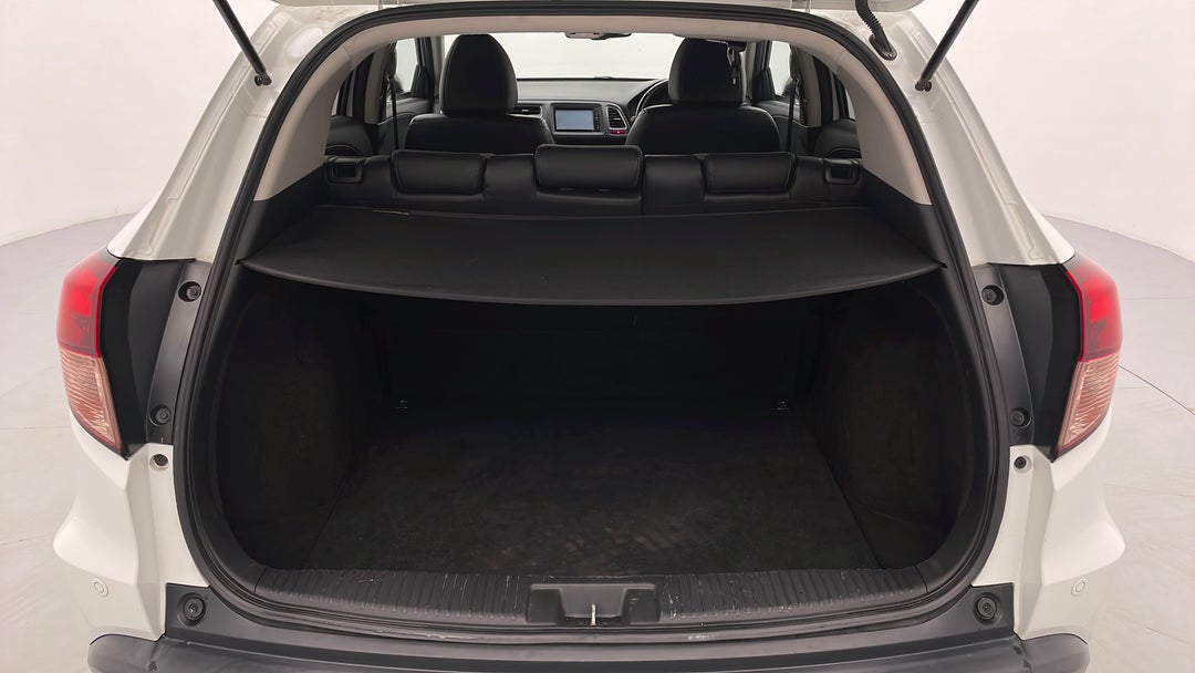 2018 Honda HR-V Vti-l, Automatic, 57818 km, Boot Inside View