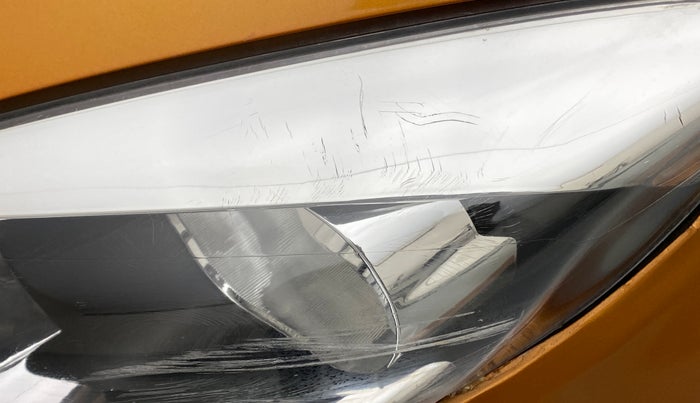 2018 Tata Tiago XT 1.2 REVOTRON, CNG, Manual, 44,540 km, Left headlight - Minor damage