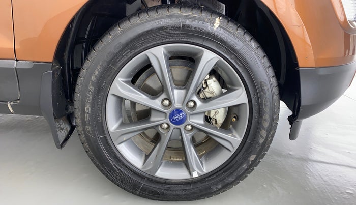 2019 Ford Ecosport 1.5 TITANIUM TI VCT, Petrol, Manual, 32,809 km, Right Front Wheel