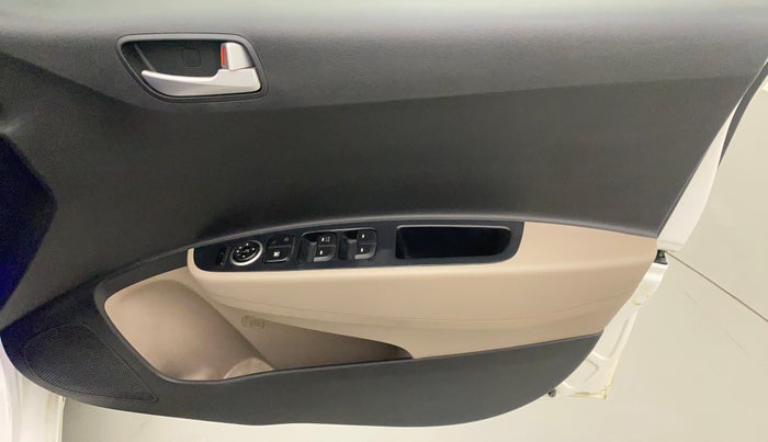 2018 Hyundai Grand i10 SPORTZ (O) AT 1.2 KAPPA VTVT, Petrol, Automatic, 65,001 km, Driver Side Door Panels Control