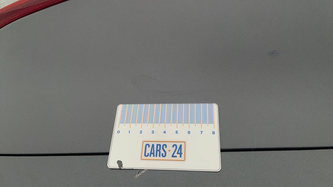 Boot / Tailgate Tailgate Scratch