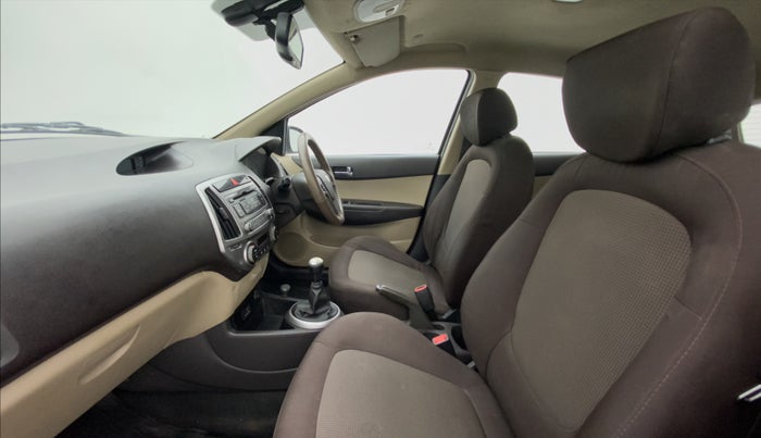 2014 Hyundai i20 SPORTZ 1.2 VTVT, Petrol, Manual, 52,469 km, Right Side Front Door Cabin