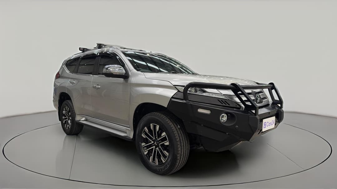 2023 Mitsubishi Pajero Sport Gls (4WD) 7 Seat, Automatic, 53998 km, Right Front Diagonal (45- Degree) View