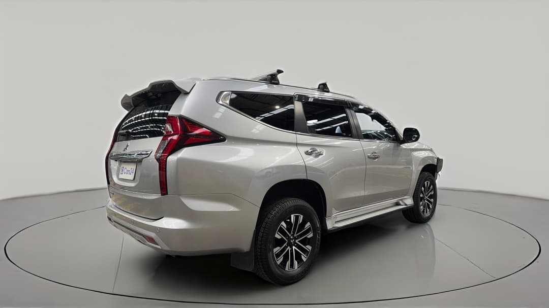 2023 Mitsubishi Pajero Sport Gls (4WD) 7 Seat, Automatic, 53998 km, Right Back Diagonal (45- Degree) View