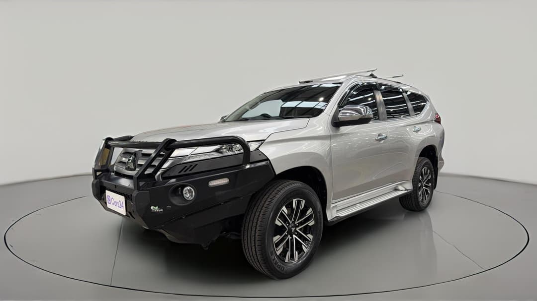 2023 Mitsubishi Pajero Sport Gls (4WD) 7 Seat, Automatic, 53998 km, Left Front Diagonal (45- Degree) View