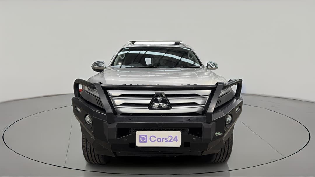 2023 Mitsubishi Pajero Sport Gls (4WD) 7 Seat, Automatic, 53998 km, Front View