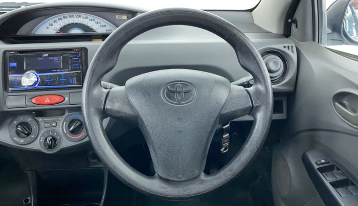 2012 Toyota Etios Liva G, Petrol, Manual, 44,198 km, Steering Wheel Close Up