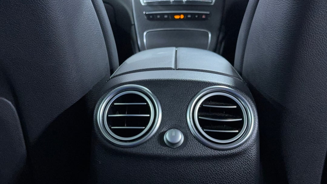 2019 Mercedes-benz GLC 200, Automatic, 68705 km, Rear A/C Vent