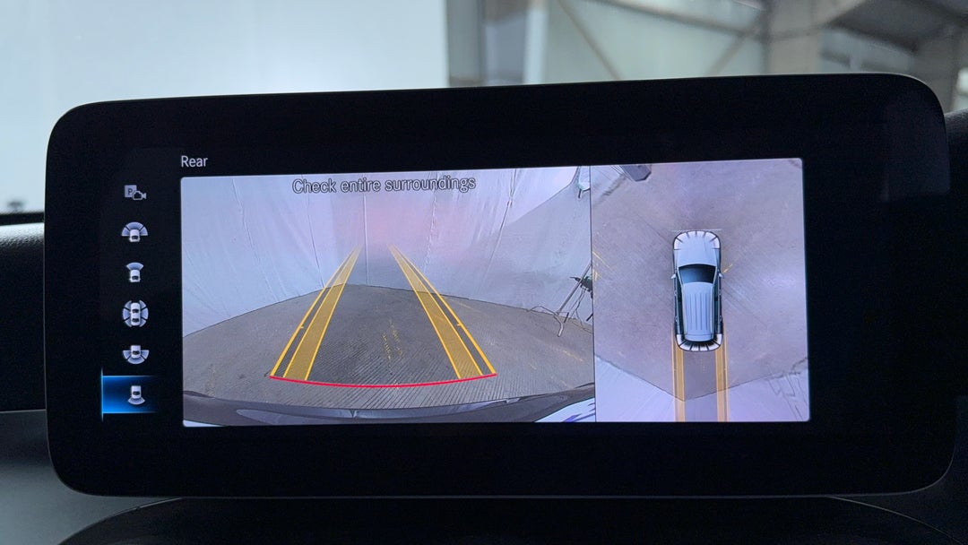 2019 Mercedes-benz GLC 200, Automatic, 68705 km, Parking Camera