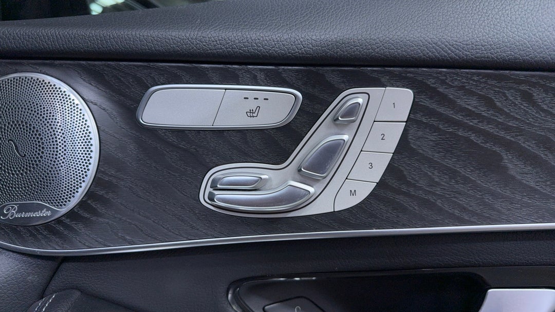 2019 Mercedes-benz GLC 200, Automatic, 68705 km, Drivers Side Adjustment Panel