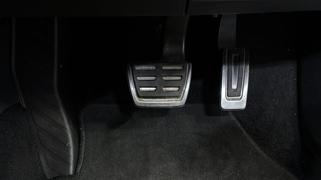 2022 SKODA Fabia 110tsi Monte Carlo Edition 150, Automatic, 39750 km, Pedals and Footmat