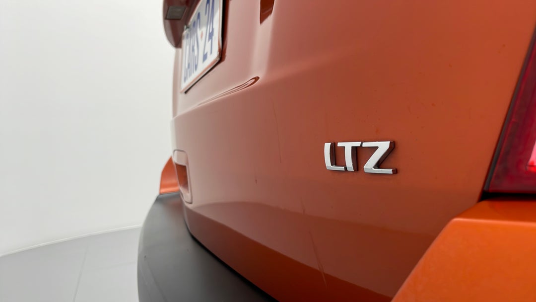 Badge (Boot Right Side)