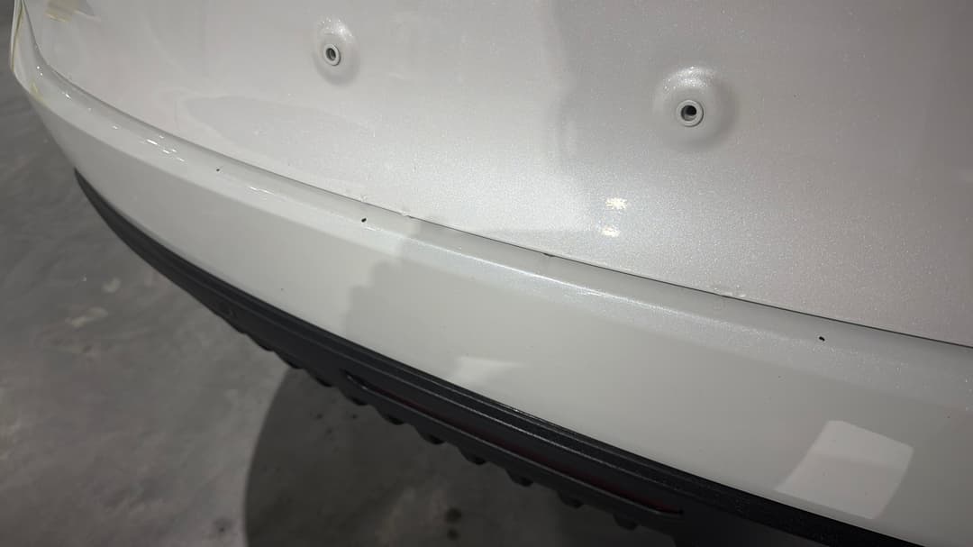 2022 GWM Haval H6 Lux, Automatic, 39044 km, Bumper Rear Chip
