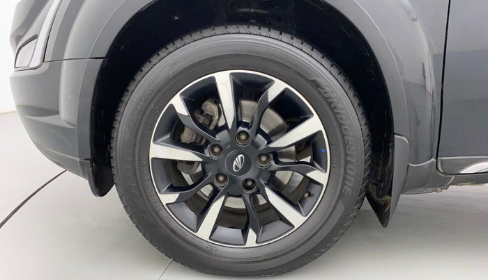 2018 Mahindra XUV500 W11 (O) AT, Diesel, Automatic, 79,285 km, Left Front Wheel