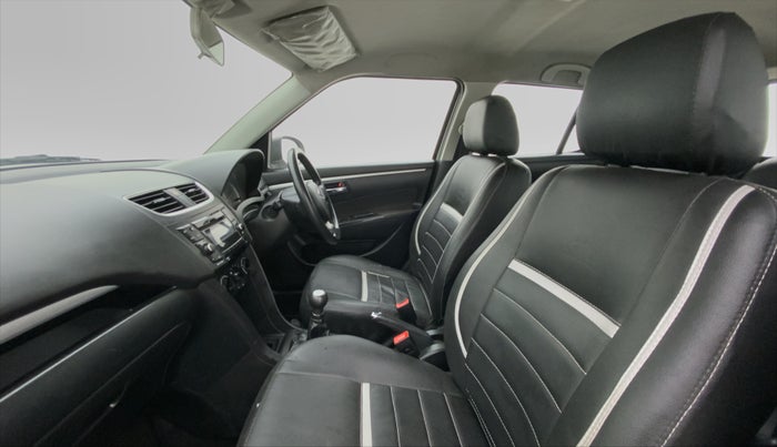 2015 Maruti Swift VDI ABS, Diesel, Manual, 86,651 km, Right Side Front Door Cabin