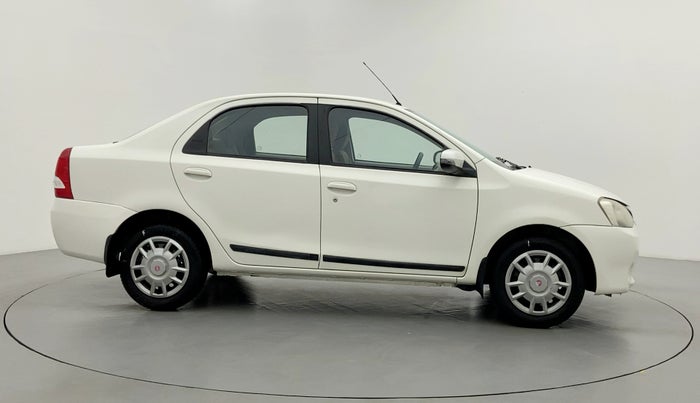 2015 Toyota Etios VD 1.4, Diesel, Manual, 65,122 km, Right Side View
