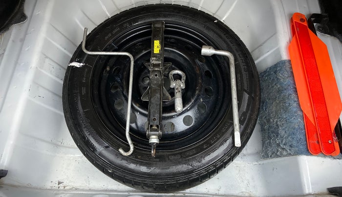 2015 Toyota Etios VD 1.4, Diesel, Manual, 65,122 km, Spare Tyre