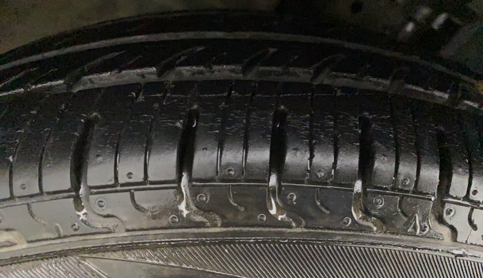 2019 Datsun Redi Go A, Petrol, Manual, 19,109 km, Right Rear Tyre Tread