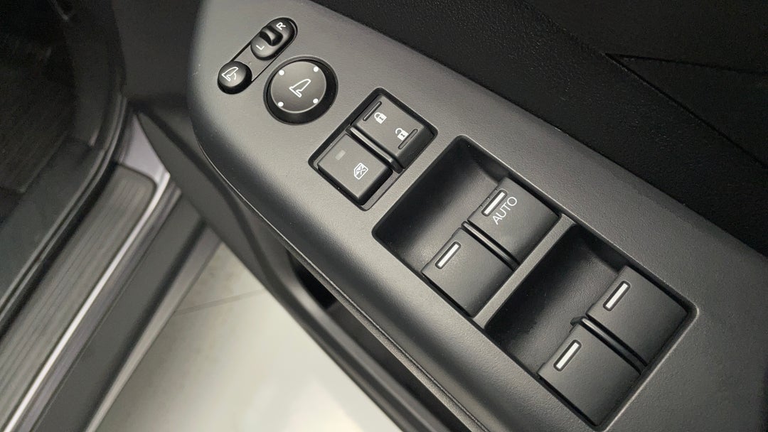 Drivers Side Door Panel Controls