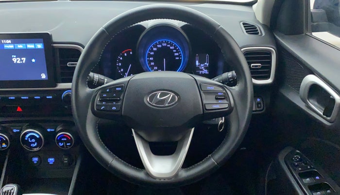 2020 Hyundai VENUE SX 1.5 CRDI, Diesel, Manual, 27,342 km, Steering Wheel Close Up