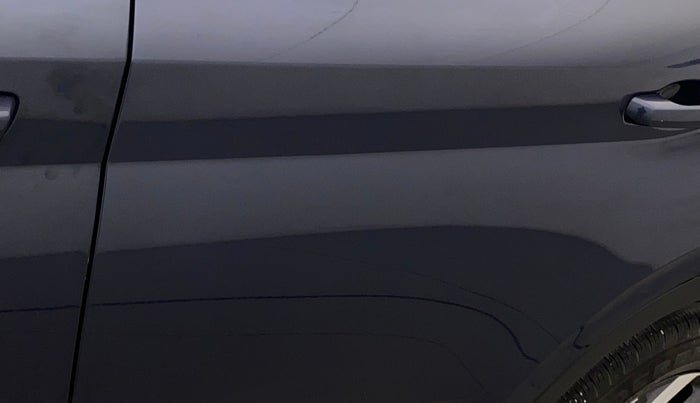 2020 Hyundai VENUE SX 1.5 CRDI, Diesel, Manual, 27,342 km, Rear left door - Slightly dented