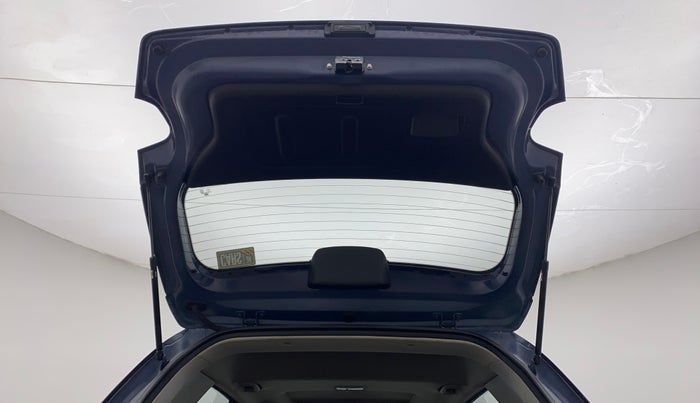 2020 Hyundai VENUE SX 1.5 CRDI, Diesel, Manual, 27,342 km, Boot Door Open