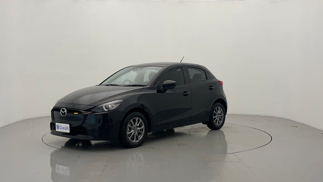 Left Front Diagonal (45- Degree) View