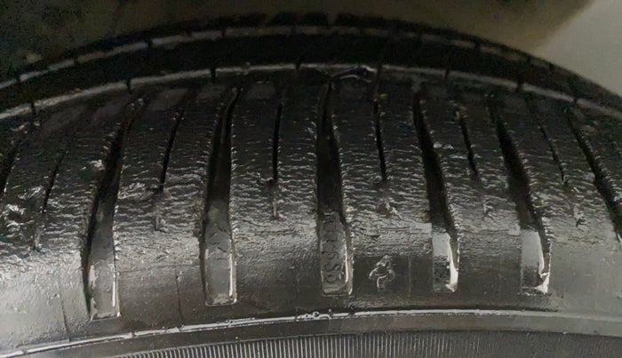 2013 Honda City V MT AVN, Petrol, Manual, 67,149 km, Left Rear Tyre Tread