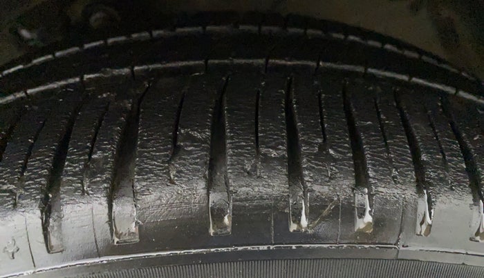 2013 Honda City V MT AVN, Petrol, Manual, 67,149 km, Left Front Tyre Tread