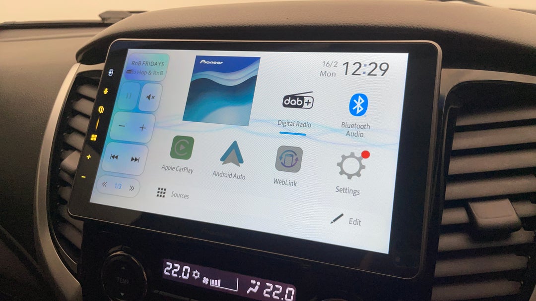 2018 Mitsubishi Triton Gls (4x4), Automatic, 88519 km, Infotainment System