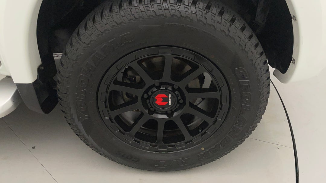 2018 Mitsubishi Triton Gls (4x4), Automatic, 88519 km, Right Front Wheel
