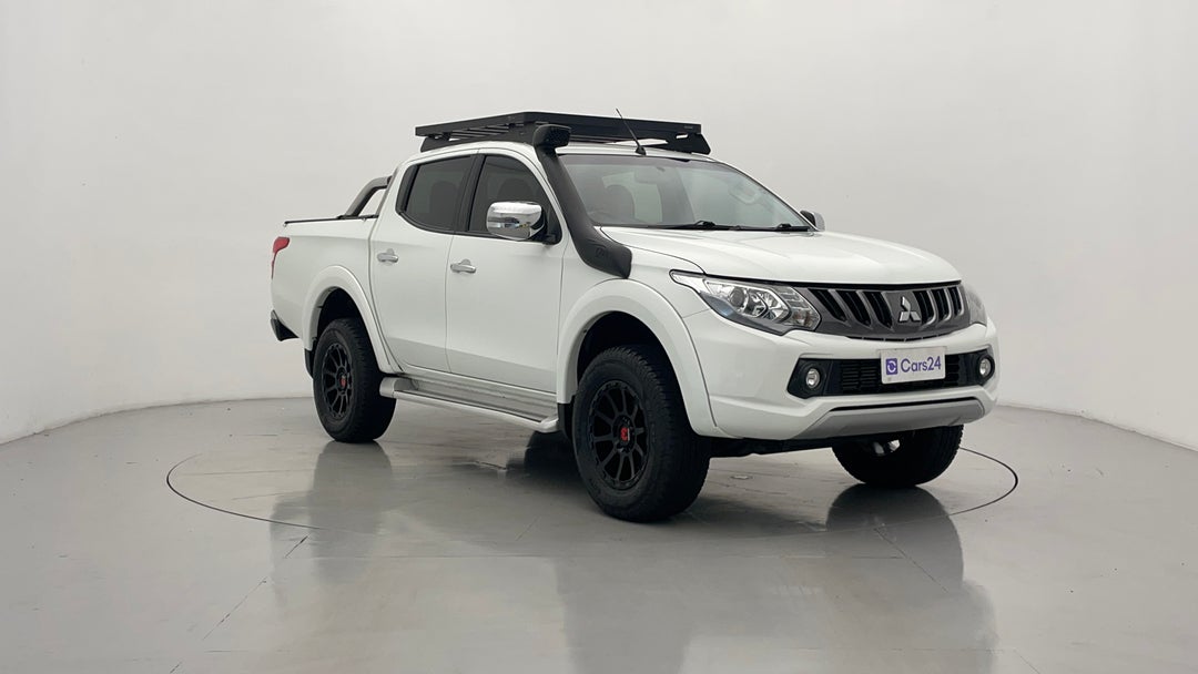 2018 Mitsubishi Triton Gls (4x4), Automatic, 88519 km, Right Front Diagonal (45- Degree) View