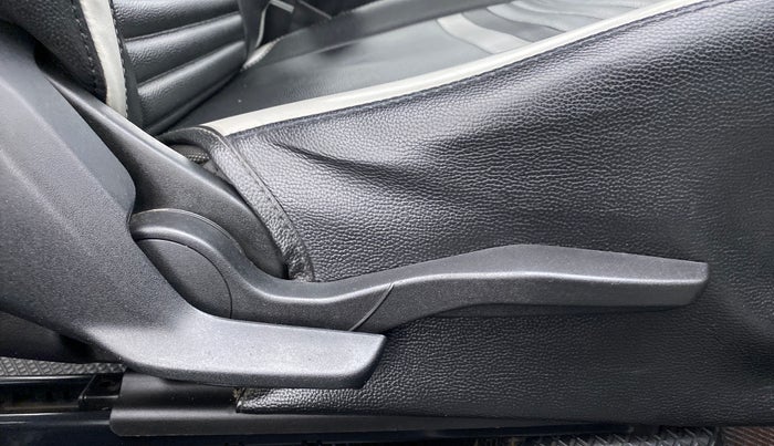 2019 Maruti Baleno ZETA 1.2 K12, Petrol, Manual, 97,745 km, Driver Side Adjustment Panel