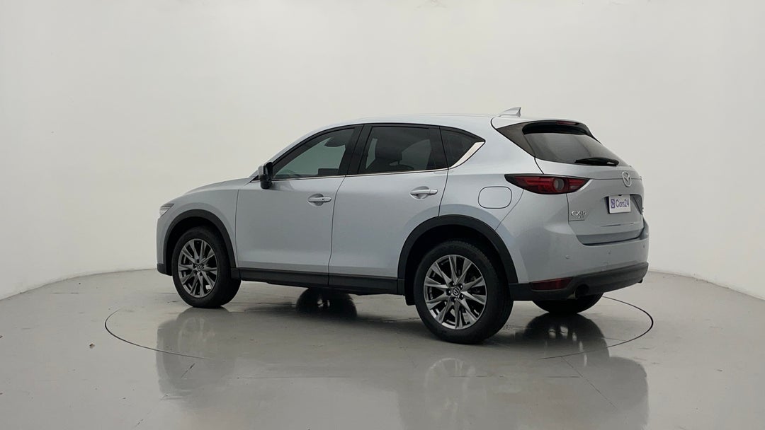 Left Back Diagonal (45- Degree) View