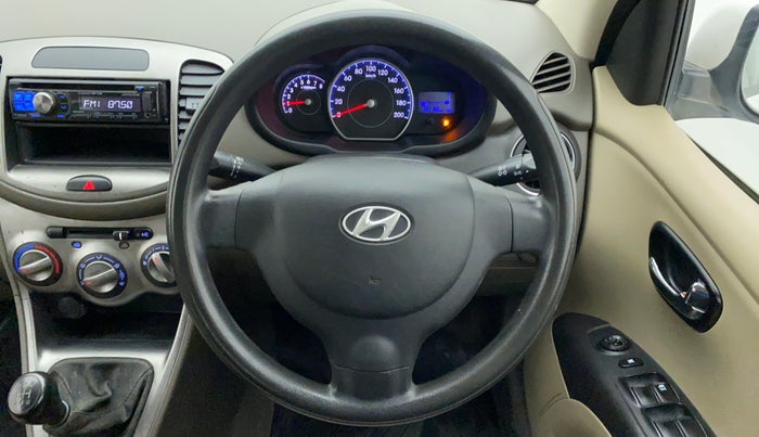 2013 Hyundai i10 MAGNA 1.2 KAPPA2, Petrol, Manual, 63,188 km, Steering Wheel Close Up
