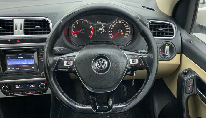 2016 Volkswagen Ameo HIGHLINE 1.2, Petrol, Manual, 93,964 km, Steering Wheel Close Up