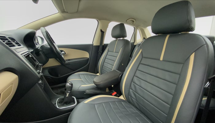 2016 Volkswagen Ameo HIGHLINE 1.2, Petrol, Manual, 93,964 km, Right Side Front Door Cabin