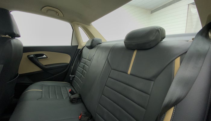 2016 Volkswagen Ameo HIGHLINE 1.2, Petrol, Manual, 93,964 km, Right Side Rear Door Cabin
