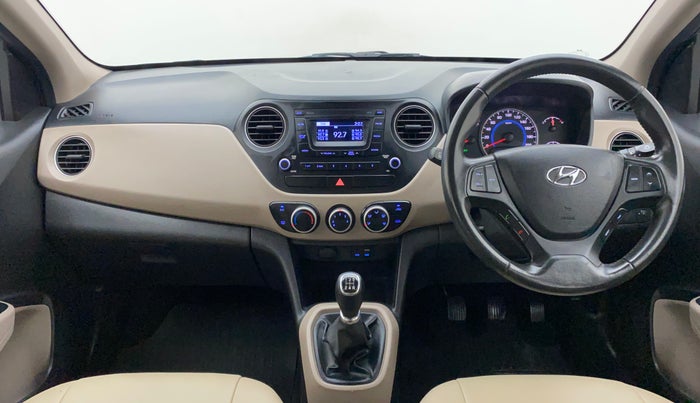 2016 Hyundai Grand i10 ASTA (O) 1.2 KAPPA VTVT, Petrol, Manual, 30,277 km, Dashboard